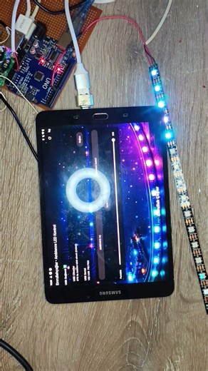 Tablet + Arduino birleşince ortaya bu çıktı…Devamı çok fena geliyor 👀⚡#ambiyans #arabayatabllet