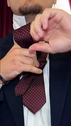 Tuto faire un nœud de cravate double