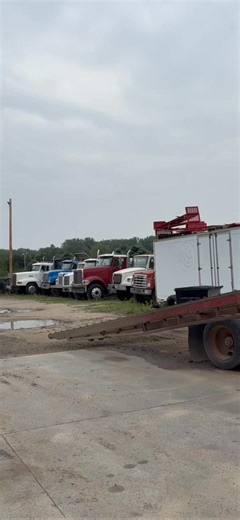🚜 Meet Ryan Schultz of Wisner, Nebraska — a farmer with deep roots, a love for the land, and a powerful why behind everything he does. 🌾 As part of our Thank A Farmer campaign, we’re hitting the road to shine a spotlight on farmers like Ryan — and this is just the beginning. 🎥 Watch as Ryan shares what he does for a living… and why he keeps showing up, season after season. A huge thank you to our proud sponsors who made these visits possible: 🌽 Kayton International (Albion, Crofton & Neligh)