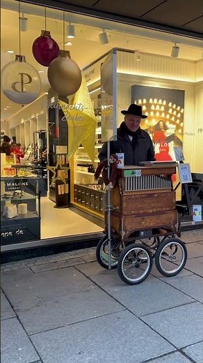 Barrel Organ