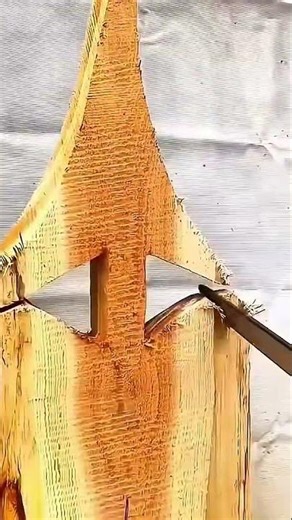 Chainsaw Carving Wooden Mask with Triangular Eyes from Raw Timber #shorts