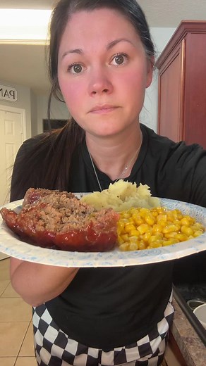 Delicious Southern Meatloaf Recipe for Dinner