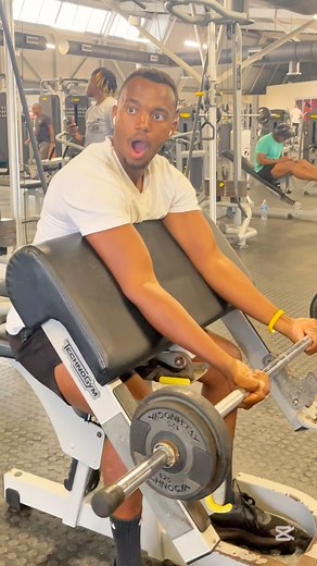 1.4M views · 2.9K reactions | Distraction | Coach Lindoh | Facebook