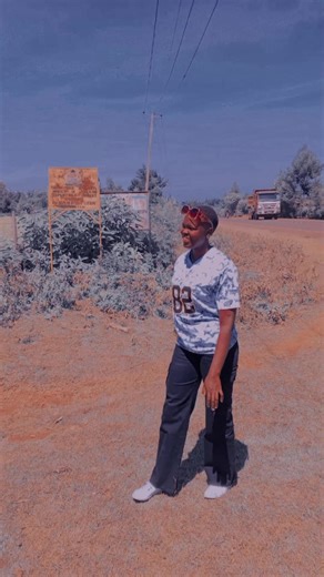 JB chero (@jb.chero)’s videos with Slow it Down - Coco Heart