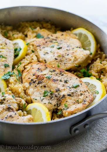 Easy Lemon Chicken and Rice Skillet