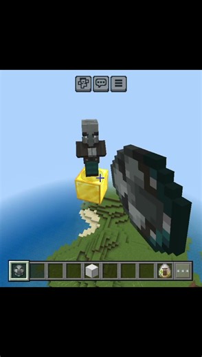 Minecraft vindicator vs iron golem gone wrong 😱! #minecraft #gaming