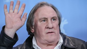 Gérard Depardieu dénonce les 'dérives inacceptables' de Vladimir Poutine - RTBF Actus