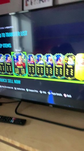 CR7 (@absolutely.cr7.mu.fc)’s videos with origineel geluid - pogbaszn._