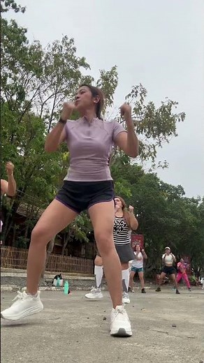 Intense Zumba workout #filipina #philippines #zumba