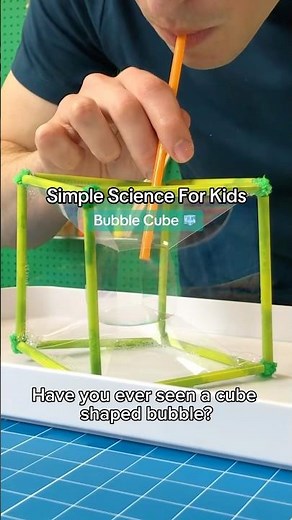 Simple Science - Bubble Cube 🫧 #bubbles #scienceexperiments #kiwico