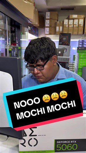 Todo es bromita, Moto Moto volvió a su laguna para un descansito. @Jennie So @MotoMoto #limaperu🇵🇪 #humor #comedia #trabajo #fyp