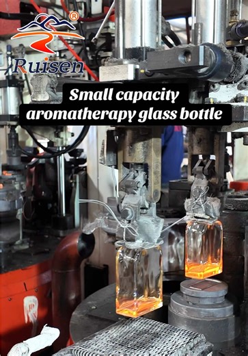 Small capacity glass bottle, most suitable for perfume and aomatherapy ⭐ ️#glassbottle #perfumebottle #oilbottle #perfume #oil