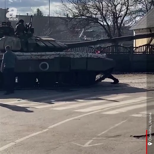 396K views · 5K reactions | #Ukraine's 'tank man' halts Russian...