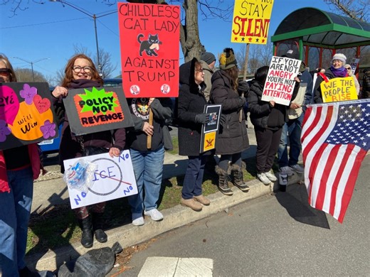 Pottstown ‘No Kings’ protest draws hundreds