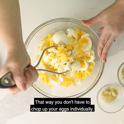 20K views · 68 reactions | This simple deviled egg salad recipe is filled with all the flavors you expect from deviled eggs. It is the perfect dish for a quick meal prep lunch. Serve with lettuce wraps or on some toast! ✅Recipe: https://jenniferbanz.com/simple-deviled-egg-salad | Low Carb Recipes with Jennifer | Facebook