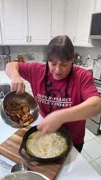 Southern Banana Cobbler with Caramelized Bananas #southernrecipes