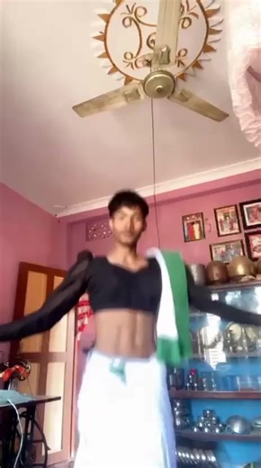 Rahul's Hilarious Dance Moves in Bhojpuri Style