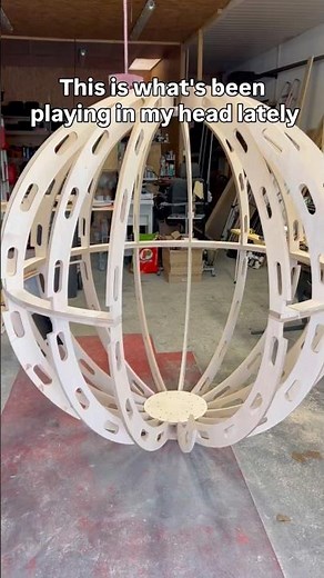 What is the sound of a Giant Pokeball build ? 🤔