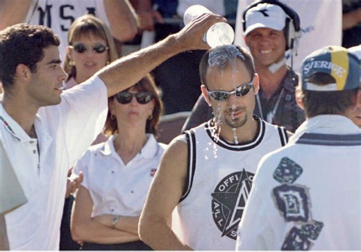 How Pete Sampras and Andre Agassi actually felt about having to play on the same team at the Davis Cup in 1995