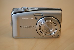 Fujifilm FinePix F50 SE Point-And-Shoot Camera