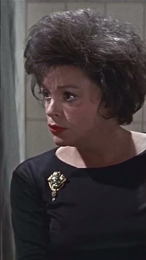JUDY GARLAND #dirkbogarde #judygarland #legend #Icouldgoonsinging