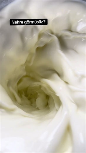 Satisfying Milk Churn Vortex Experiment