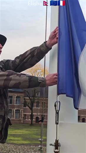 The ceremony of colors 🇫🇷 Military tradition, it symbolizes respect for the Nation, the flag and the values it embodies. It's a moment of gathering, transmission and memory, which recalls collective commitment and the sense of duty. 🤝 ____________________________ Flag ceremony 🇫🇷 A military tradition which symbolises respect for the nation, the flag and the values it embodies. It is a moment of gathering, transmission and remembrance, recalling collective commitment and a sense of duty. 🫡 