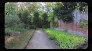 Posted by Vegas HQ We can’t wait to set up the Field Of Dreams Glampsite at Melbourne Hall in South Derbyshire - Look how pretty it is. There’s lots of lovely places to eat & drink in the village, especially my favourite place for a pint & a pinsa - The Brewhouse in the Courtyard, which is a couple of minutes walk away from all of the Glamping Units. #CarryOnGlamping 🚌 🚁 🚤 🚒 🐌 https://www.melbournehall.com/johnny-vegas-glamping/ | Johnny Vegas