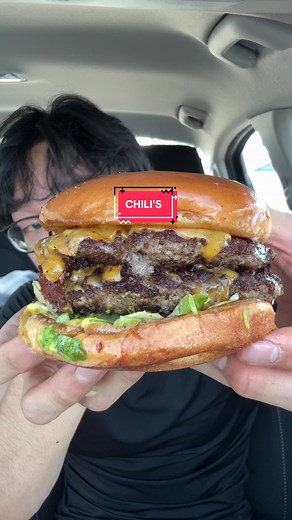Chili's Mukbang Experience with Fruit Riot