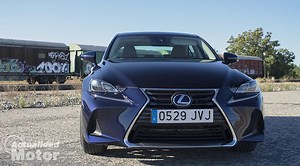Lexus IS 300h test: Japanese quality, hybrid peace of mind
