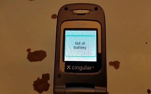 LG C1500电量耗尽无法开机