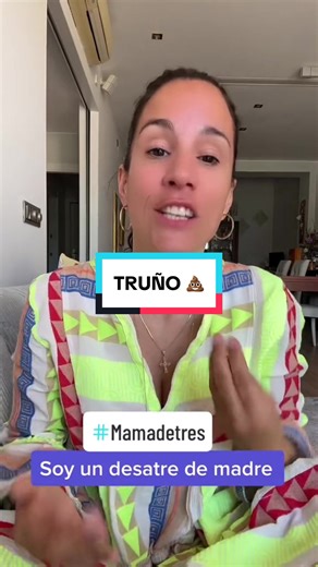 Mi hijo mayor y yo somos una pareja la mar de divertida , nos lo pasamos bomba y nos combinamos muy bien , es mi mejor amigo (a veces, no todas). Esta mañana hemos tenido una movidilla con los conductores lentos , alias truños , nos hemos reído un montón , que es maravilloso para empezar el dia con alegría #mamaehijo #cosasdeniños #alcole #porlamañana #sermama #maternidadconhumor #mama #madre #madreehijo