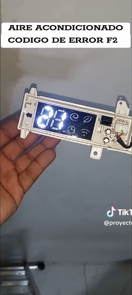 Reparación de Aire Acondicionado - Código de Error F2