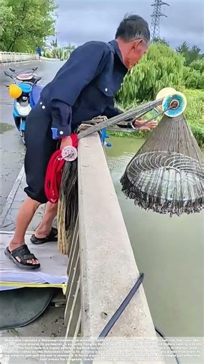 Casting the Circle: The Ancient Net Technique That Skims the River's Surface