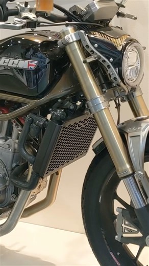 CCM Motorcycles 😍 Retro Beast You’ve Never Seen! 🔥