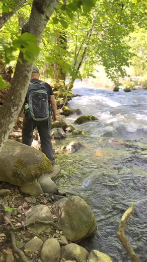 The last hike of summer may be behind us...but King Oscar is ready for adventure year-round. Our trail-sized tins of salmon and mackerel are: ✔️ Packed with protein ✔️ Rich in omega-3s ✔️ Convenient and ready-to-eat Perfect for hikes, picnics, travel, or simply keeping good food close at hand. Happy trails, seafoodies! 🥾🐟 | King Oscar Seafood