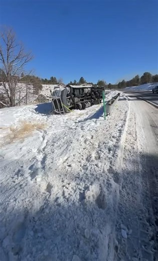 15 Truck Pileup Aftermath | Murphy's Diesel Recovery