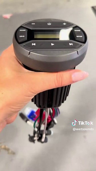 🚨Just Dropped: The new WS-MC-RND Round Media Center is here! 🎶 Similar functionality as the MC-5, this Bluetooth LCD screen is in a sleek, round design. Perfect for your boat, cart, or off-road ride. #wetsounds #wetlife #roundmediacenter #marineaudio #offroad