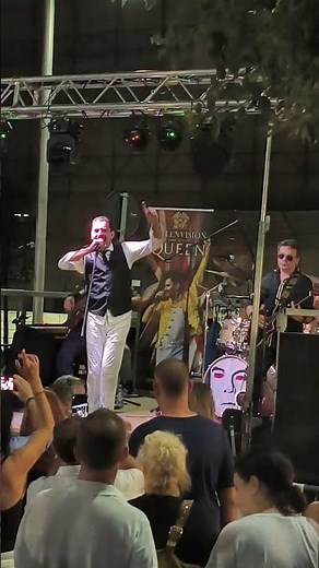 QueenVisionBand in Tuscany. One of the greatest Queen tribute bands ever. "I want it all"