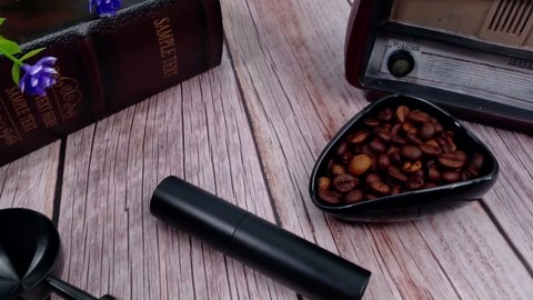 Wallet Tracker Card [Apple MFi Certified]Ultra Slim Tracking Card for Apple Find My(iOS Only)Bluetooth Tracker Air Smart Tag Item Finder Locator Wireless Charging Waterproof for Passport Key Bag Purse