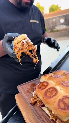 Barbecue Chicken Sliders on Traeger Flatrock Griddle