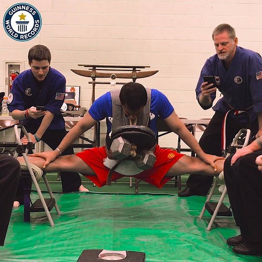 The intense Van Dam lift technique was invented by wrestler Rob Van Dam. Congratulations to Ujjwal S. Thakuri (USA) who used his flexibility, teeth and shoulders for this tough challenge 🏋️😬💪 | Guinness World Records