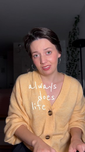 Alyssa Payne on Instagram: "‘Keep Writing’ from my one woman show EXTRA CRISPY. Fun fact, I wrote over fourteen songs to end the show with but none of them felt right until this one. I wrote it thinking about what I wish I could say to my younger self. My goal is to bring this show to Joes Pub (or somewhere in New York) soon so I can share it with YOU! Fingers crossed 🤞❤️‍🔥 #motivation #keepwriting #yougotthis #musical #onewomanshow #extracrispy #theatre #hope #election #nyc #song #burnout #ar