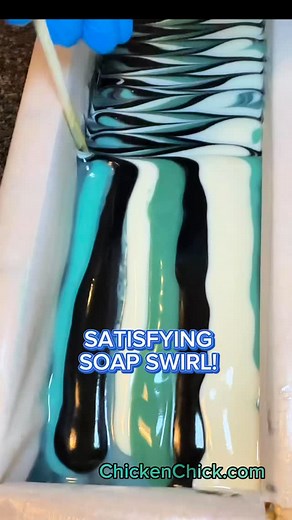 2.3K views · 115 reactions | Satisfying! Sexy Beast Soap Swirl. 﫧﫧﫧﫧 #handmadesoap #artisinalsoap #shopsmall #soap #coldprocesssoap #soapswirl #taiwanswirl #satisfying | The Chicken Chick | Facebook