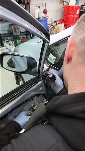 From busted to brand new! How we change a Yaris wing mirror! 🔧