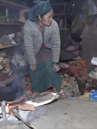 6.2K views · 96 reactions | Cooking green vegetables curry by using primitive technology.#villagelife #village #dailylife #rural #Cooking #eating #food | Sweet Family HD | Facebook