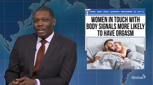 Not even Scarlett Johansson was spared from Michael Che and Colin Jost's annual Christmas Joke Swap 😂 #SNL #SaturdayNightLive | Global TV