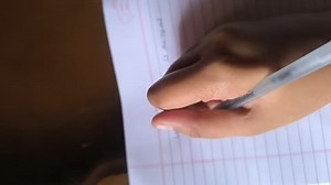 Draw the reflected wave front for a plane wave front incident o... | Filo