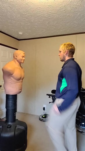 Arcing Blades Inward Block and front kick fire simultaneously. Drop the foot down and double knife edge strike the neck. Elbow under the chin and palm strike the face. #kungfu #martialarts #kenpo #kempo #training