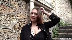 Pauline - C’est l’eclate totale pour Pauline, 21ans - RedPorn.Tv